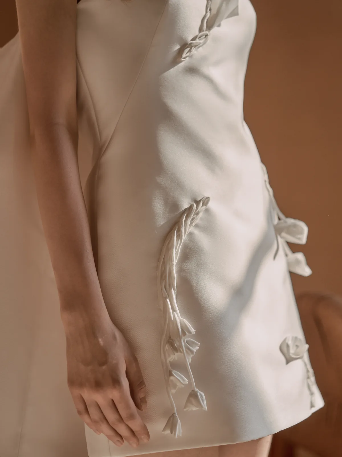 ALYSIA DRESS image 03